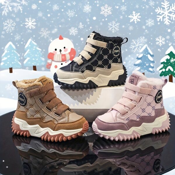 Kids stylish plaid snow boots from Newness warm waterproof and comfortable winter footwear