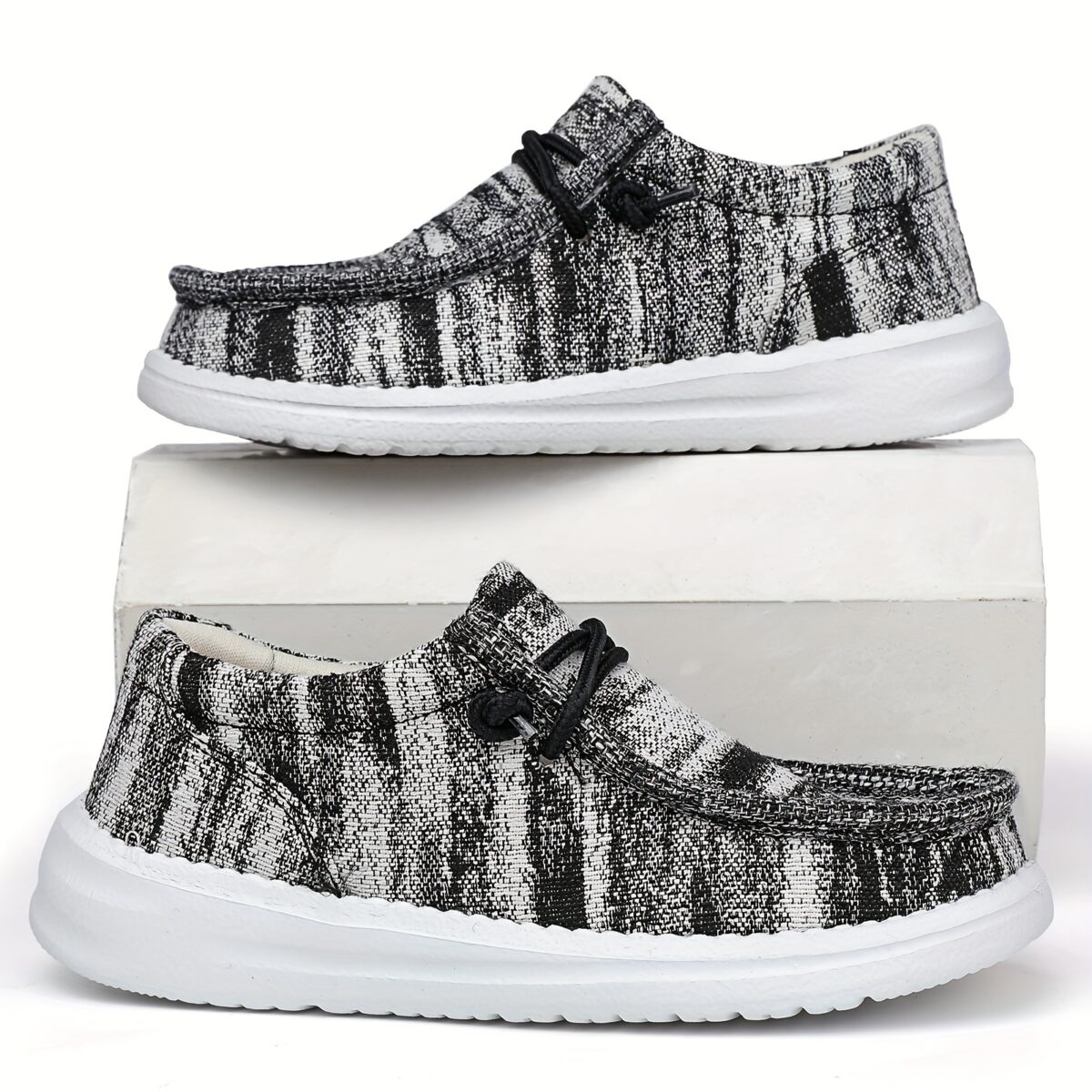 Newness Playful Prints Kids Canvas Sneakers   Stylish and comfortable canvas sneakers perfect for everyday wear in a playful print design