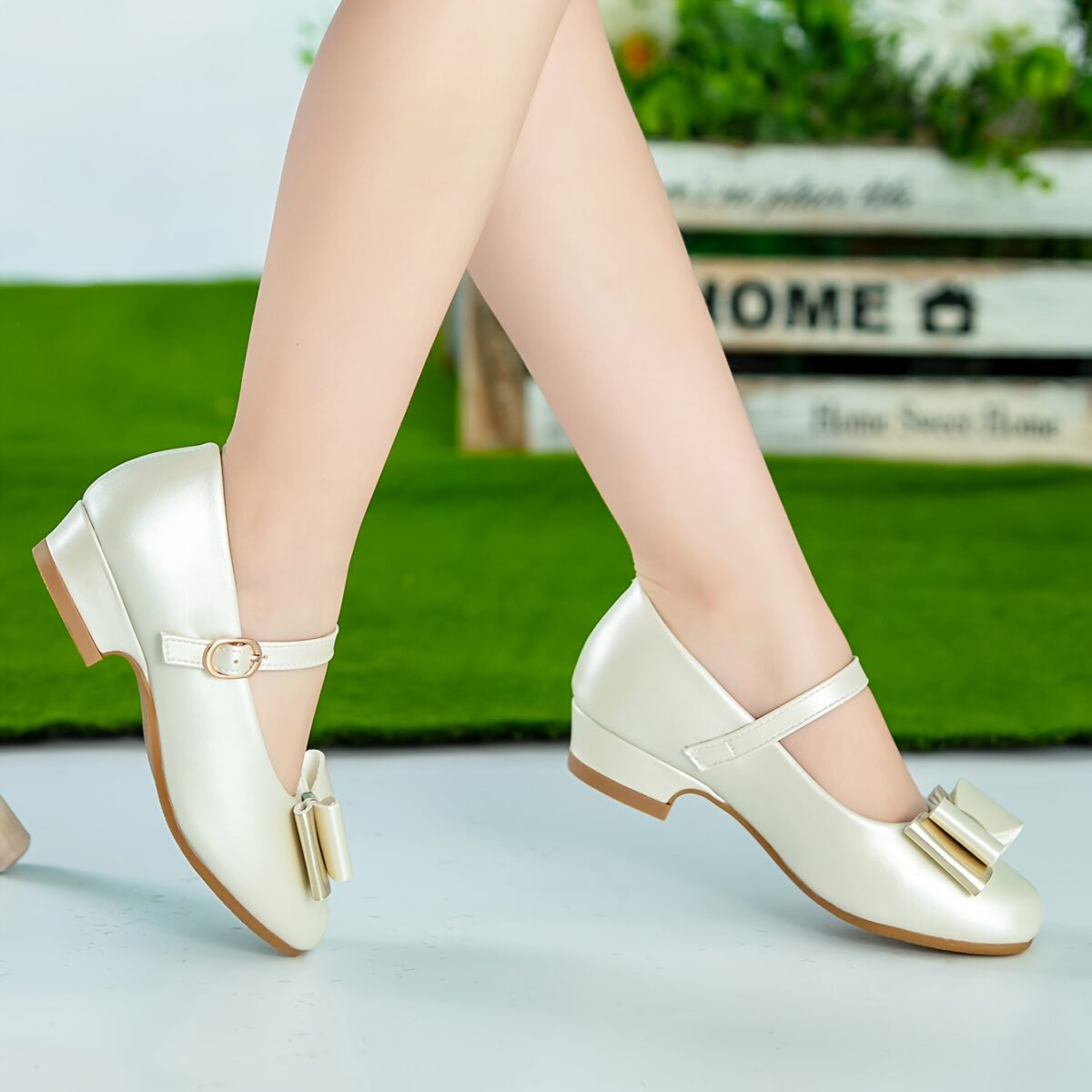 Newness Classic Bow Girls Mary Janes in ivory Elegant Mary Jane shoes with a delicate bow perfect for weddings and parties