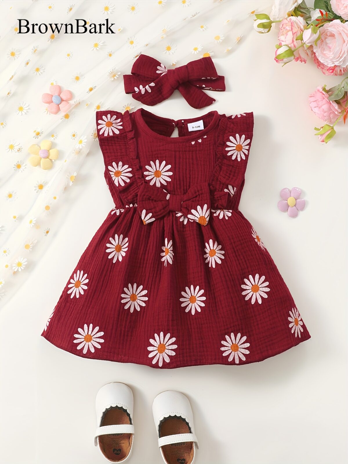 Adorable BrownBark daisy dress set perfect for summer This cute and stylish outfit features a charming daisy print and is ideal for warm weather