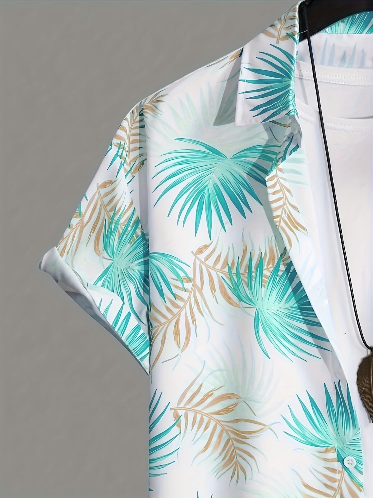 Relax and soak up the sun in the Newness Riviera Escape Tropical Print Set This lightweight polyester two piece set features a vibrant tropical print perfect for a summer getaway or a day at the beach