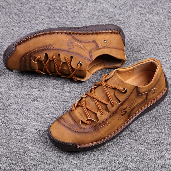 Newness Retro Revival Youth Loafers in classic vintage style perfect for casual wear Breathable and non slip