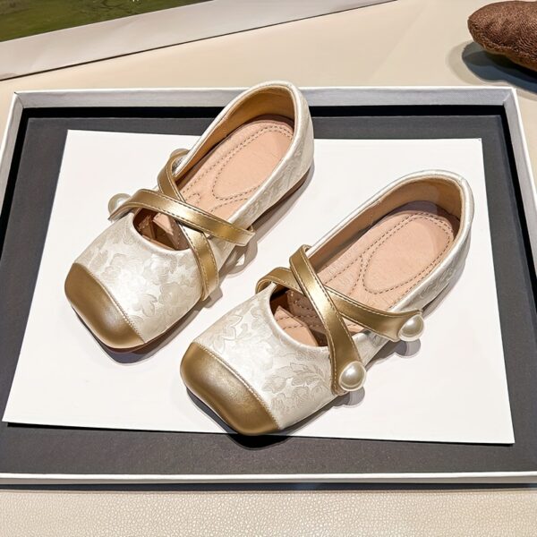 Newness Enchanted Garden Girls Pearl Flats Elegant pearl embellished flats perfect for spring and autumn