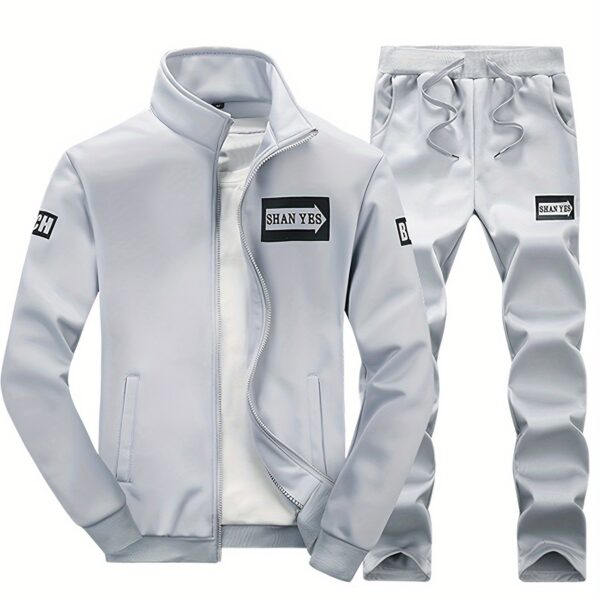 Dubai Luxe Mens Casual Suit from Newness perfect for FallWinter A stylish and comfortable mens suit in a sophisticated design