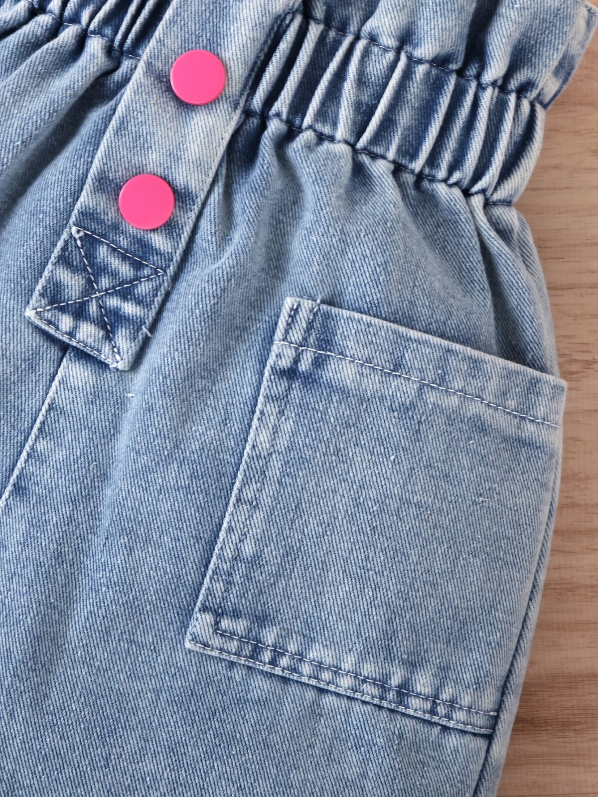 Adorable girls denim set from Newness perfect for spring summer or fall Features a stylish design and comfortable fit
