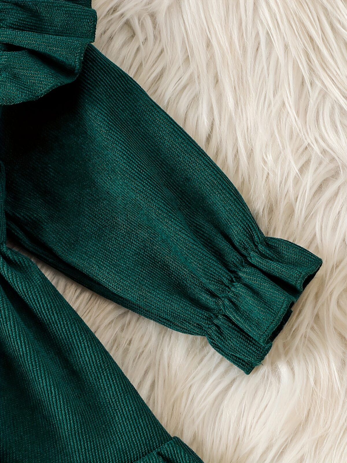 Adorable Emerald Isle doll collar dress and hat set in emerald green perfect for your little one The dress features a charming doll collar and the matching hat completes the outfit