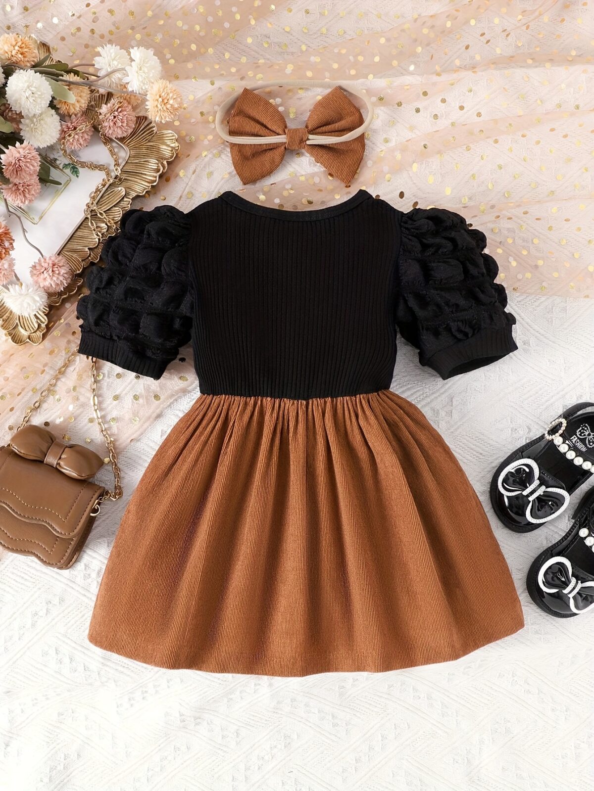 Adorable summer girls pinstripe bow dress set from Newness Two piece outfit perfect for playtime Features a stylish pinstripe pattern and a cute bow detail