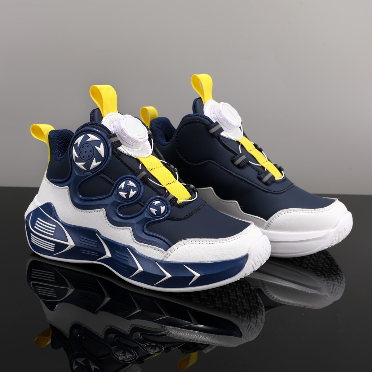 Stylish and practical CKNOY Boys Spring Sneakers perfect for active boys Available in various sizes