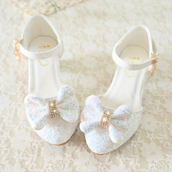 Twinkle Toes Girls Glitter Shoes Exquisite sparkly childrens shoes perfect for special occasions
