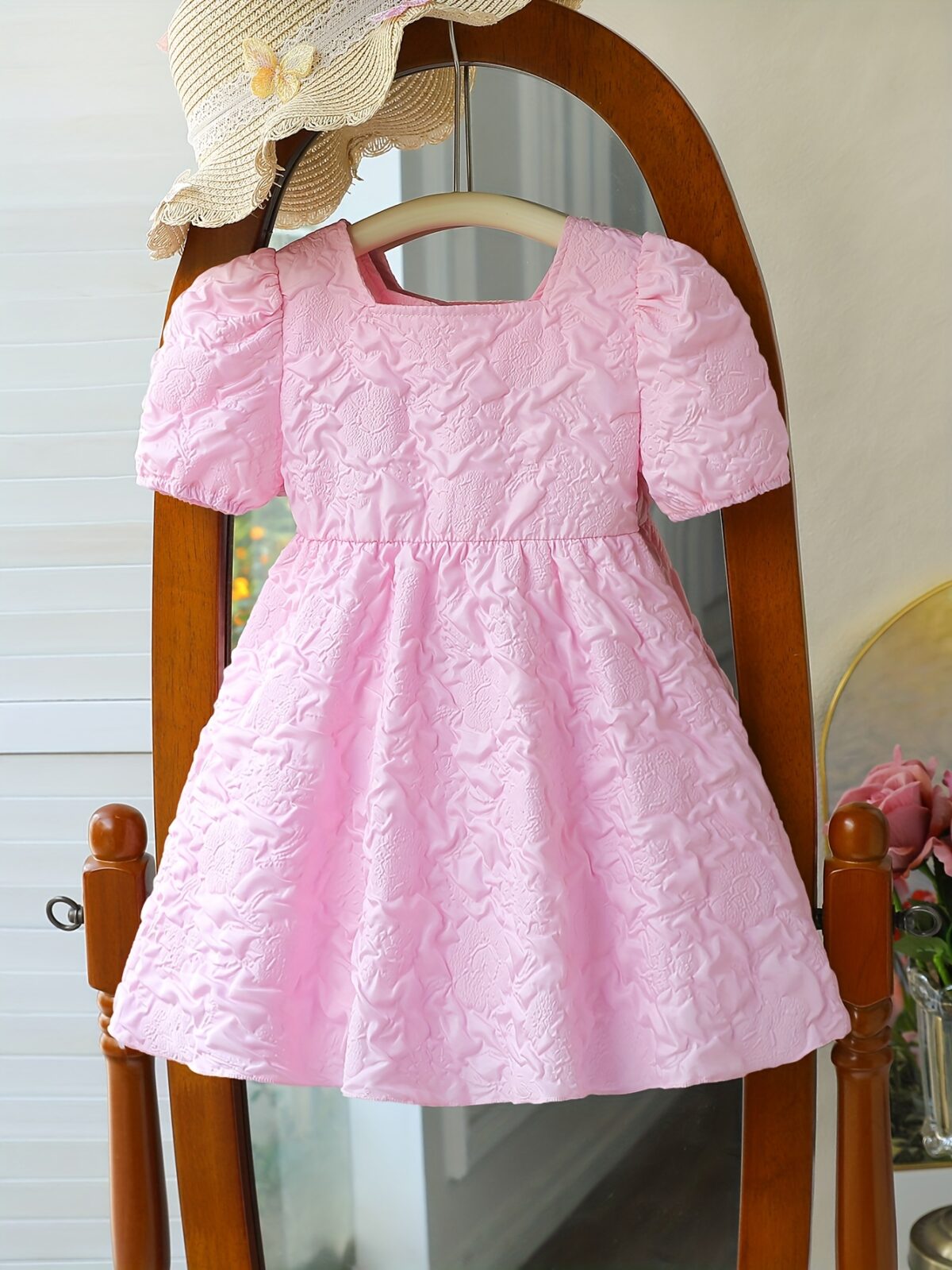 Adorable Little Darling Girls Party Dress from Newness perfect for birthdays weddings or any special occasion The dress features insert details about the dress eg a beautiful floral print sparkly sequins a flowing skirt