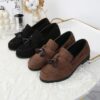 Newness Effortless Style Tassel Loafers in brown leather These chic loafers feature stylish tassels and are perfect for any occasion