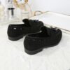 Newness Effortless Style Tassel Loafers in brown leather These chic loafers feature stylish tassels and are perfect for any occasion
