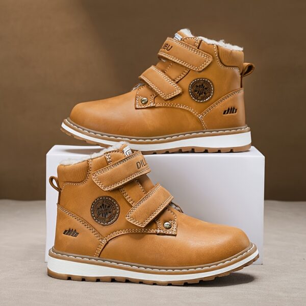 Newness Arctic Explorer Kids Snow Boots Stylish and warm snow boots for kids perfect for winter adventures