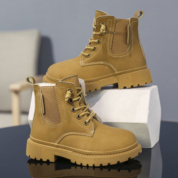 Newness Urban Explorer Boys High Top Boots in brown leather showcasing durability and style